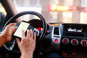 Ganvam aplaude el 15% de deducción en IRPF por compra de coches eléctricos, vital para la movilidad.