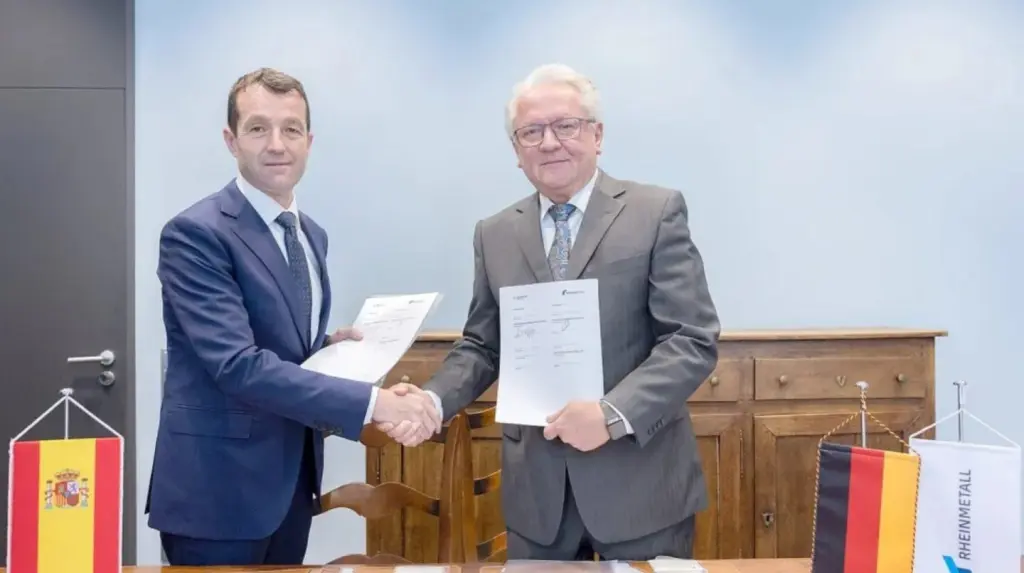Indra y Rheinmetall firman acuerdo para adquirir 3.000 camiones militares y reforzar su alianza