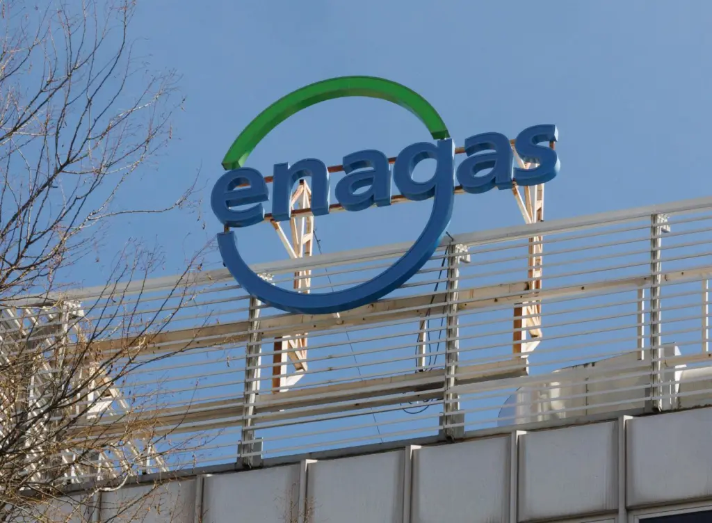 La CNMC destaca los avances de Enagás en separar sus actividades regulatorias de las de transporte
