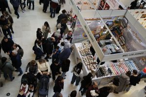 La miel de La Alcarria se diversifica para enfrentar retos del Mercosur y la guerra en Irán