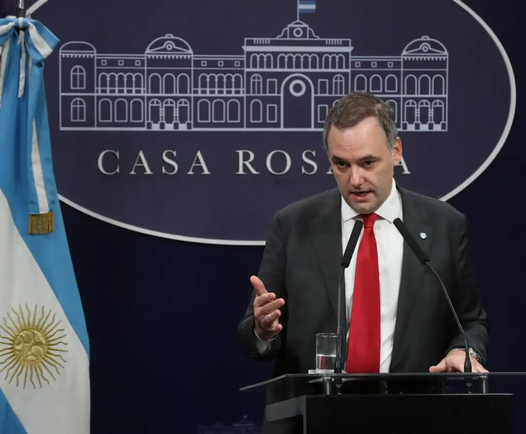 Milei lleva al Congreso leyes sobre propiedad, gasto público y reformas del Código Penal