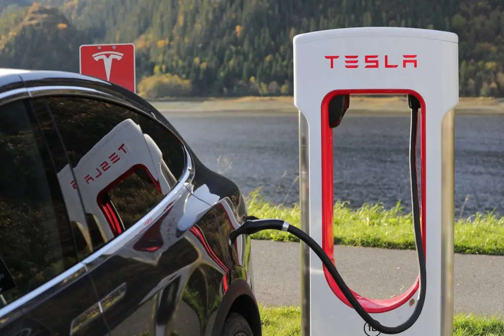 Tesla alcanza 1.000 puntos de carga en España, disponibles para todo tipo de coches eléctricos