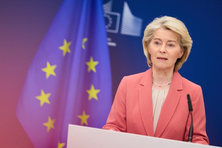 Von der Leyen impulsa mini reactores nucleares y 200 millones en inversión para energía innovadora