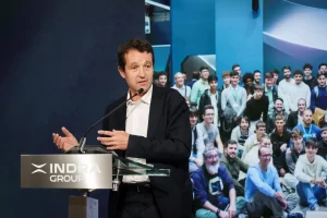 Ángel Escribano dimite de la presidencia de Indra por responsabilidad y estabilidad de la empresa