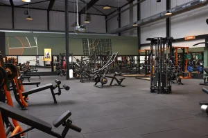 Basic-Fit alerta de acceso no autorizado que afecta datos personales y bancarios de sus socios