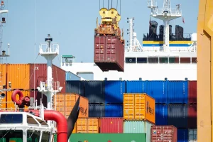 EEUU inicia sistema para reembolsar 141.000 millones en aranceles declarados ilegales por el Supremo