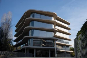 Grifols amortiza anticipadamente 500 millones de bonos al 7,5% con vencimiento en 2030