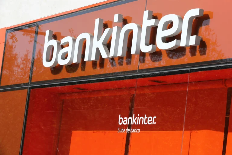 Bankinter lanza servicio de banca 100% digital y gratuito para clientes con alta inversión patrimonial