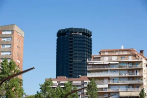 CaixaBank Research prevé que el impacto económico de la guerra de Irán sea limitado si hay acuerdo rápido
