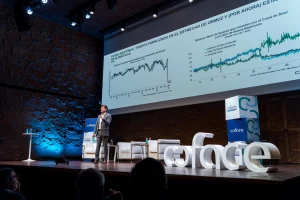 Coface baja al 2,2% su previsión del PIB español en 2026 por riesgos geopolíticos crecientes