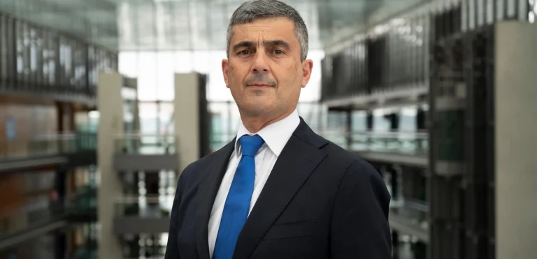 Daniele Caprini, nuevo director general financiero de Endesa, sustituye a Marco Palermo en el cargo
