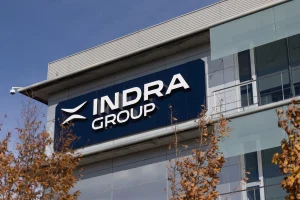 EM&E sale de Indra vendiendo su 14,3% mediante colocación acelerada en el mercado bursátil