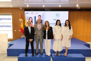 La CEOE y Colombia presentan la Ventanilla Única de Inversión a empresarios españoles