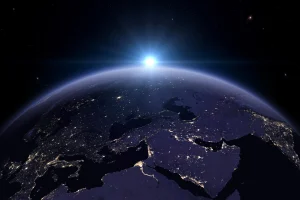 La factura de la luz será casi un 30% más cara este verano pese al preacuerdo de paz en Irán