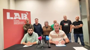 LAB asegura que Volkswagen Navarra puede cumplir con el plan de 2027 usando las medidas actuales