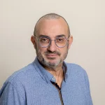 Matemático español formula ecuaciones universales y marca hito estructural sin precedentes