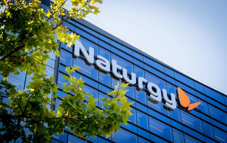 Naturgy reporta filtración de datos que afecta al 3% de sus clientes en España
