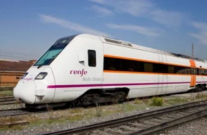 Renfe fomenta la intermodalidad y sostenibilidad con el Abono Único, superando un millón de usos.