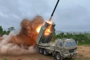 Scope Ratings alerta de una brecha de más de 110.000 millones en inversión en defensa entre EEUU y la UE