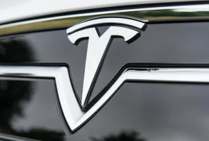 Tesla invierte 213 millones de euros para duplicar producción de baterías en su planta en Alemania
