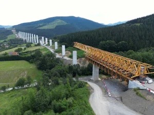 Transportes destina 3.123 millones en 2025 y 1.000 millones hasta mayo de 2026 al Corredor Atlántico