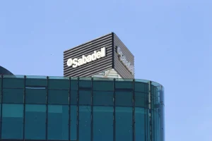 Banco Sabadell México cierra su primera emisión de certificados bursátiles por 200 millones de euros