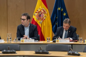 Cuerpo y Planas se reúnen con el sector agroalimentario para evaluar la guerra en Oriente Medio