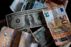 Ebury prevé que el dólar retome su tendencia bajista tras el acuerdo de paz entre EEUU e Israel