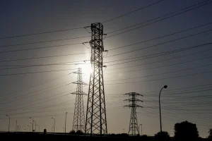 El déficit de tarifa provisional del sistema eléctrico se sitúa en 1.147,6 millones a abril