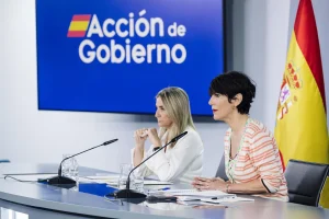El Gobierno autoriza una transferencia de 1.399 millones a Industria para el Plan de Defensa