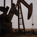 El petróleo cae más de un 4% y vuelve a niveles previos a la guerra