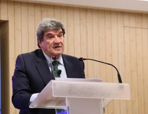 Escrivá insta a completar la Unión Bancaria y a no bajar la guardia en la vigilancia al sector