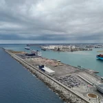 La Mesa del Turismo alerta de que triplicar la tasa a cruceristas resta competitividad a Barcelona