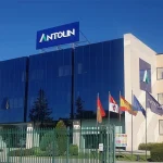Moody’s rebaja la calificación de Grupo Antolín a ‘Caa2’ tras refinanciar su deuda