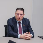 República Dominicana ultima en EEUU un acuerdo universitario para impulsar los semiconductores