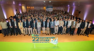 Unicaja reúne a más de 300 directivos para compartir los resultados de su plan 2025-2027