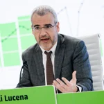 Aena gana 1.002 millones en el primer semestre de 2026, un 12,1% más, e ingresa 3.300 millones