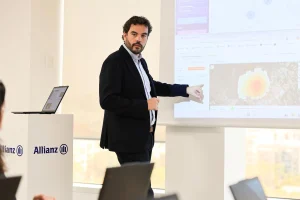 Allianz impulsa en España un sistema de detección temprana de incendios con IA y satélites