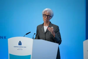 El BCE deja en el aire una subida de tipos en septiembre, pendiente de Oriente Próximo