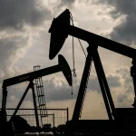 El Brent supera los 100 dólares por primera vez en dos meses por tensiones entre EEUU e Irán