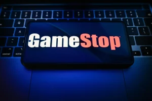 El CEO de GameStop afirma que se hará con eBay «de una forma o de otra»