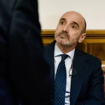 El juez interroga al socio de Zapatero que implica al expresidente en el rescate de Plus Ultra