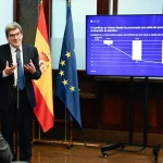 Escrivá prevé un crecimiento estable hasta 2028 y cree que la construcción tiene que crecer más
