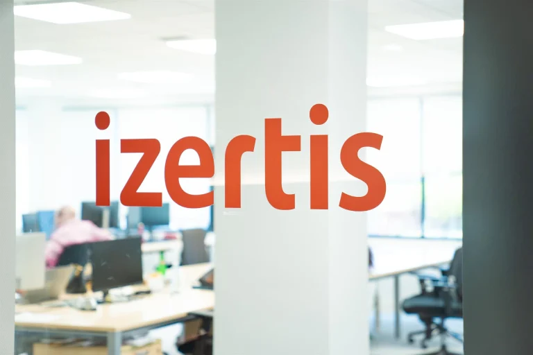 Izertis capta 5,1 millones con pagarés en el MARF con vencimientos en 2026 y 2027