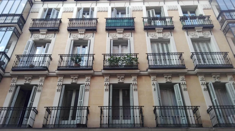 La renta de los multiarrendadores cuadruplica la de los inquilinos y su patrimonio es 450 veces mayor