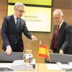 Las CCAA del PP rechazan debatir objetivos de déficit asimétricos por comunidades autónomas