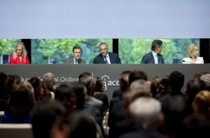 Las dos ramas de los Entrecanales dejarán caducar el martes su pacto de compra preferente en Acciona