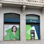 Unicaja refuerza su oferta a empresas con un servicio de factoring para anticipar cobros