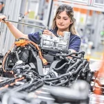 Volkswagen aborda un ajuste de hasta 100.000 empleos y el cierre de cuatro fábricas hasta 2030