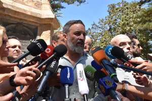Abascal acusa al Gobierno de «delito de traición» en la crisis de Ceuta y sometido a Marruecos